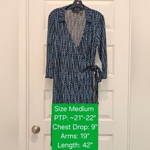 Attention 3/4 Sleeve Faux Wrap Dress, EUC, Size Medium